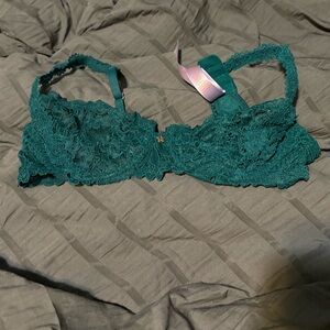NWOT SAVAGE X FENTY | Lace Unlined Bra